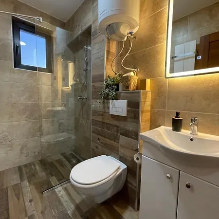 Apartment Gencian *